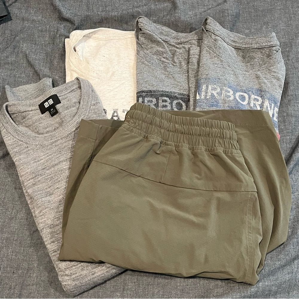 RESELLER LOT MENS CLOTHES LULULEMON UNIQLO